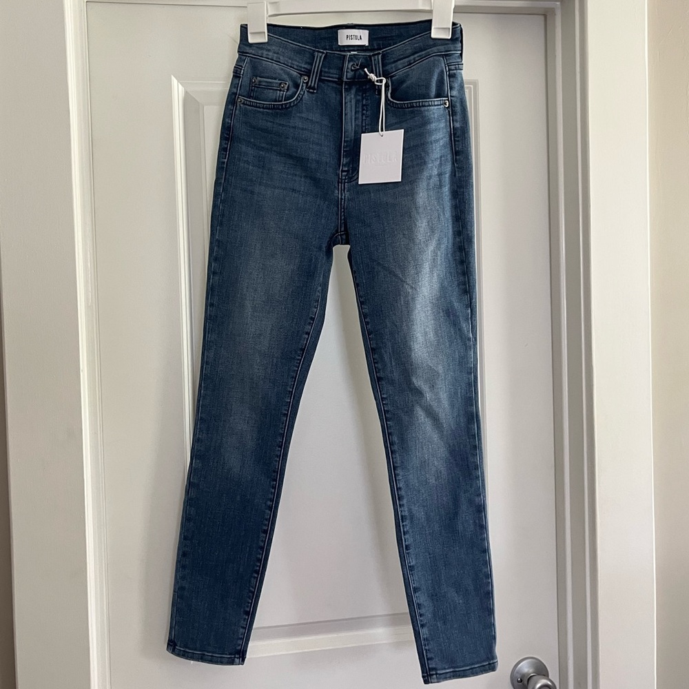 new Pistola jeans